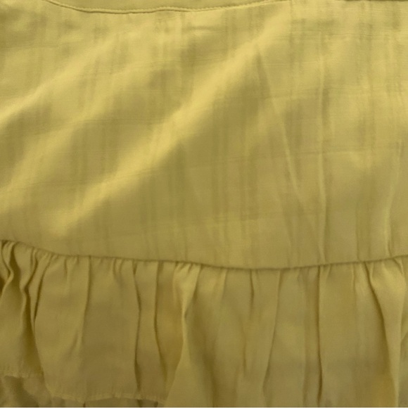 Yellow ruffle mini skirt - Picture 2 of 5